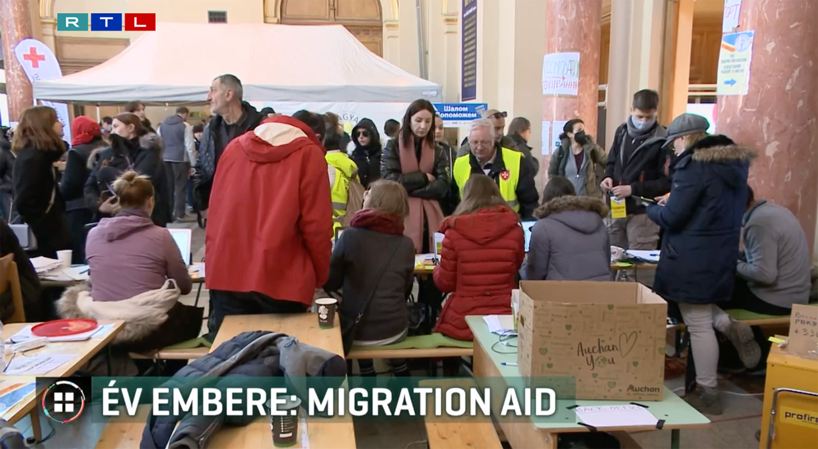 Migration Aid - Jelöltek bennünket Az Év Embere díjra